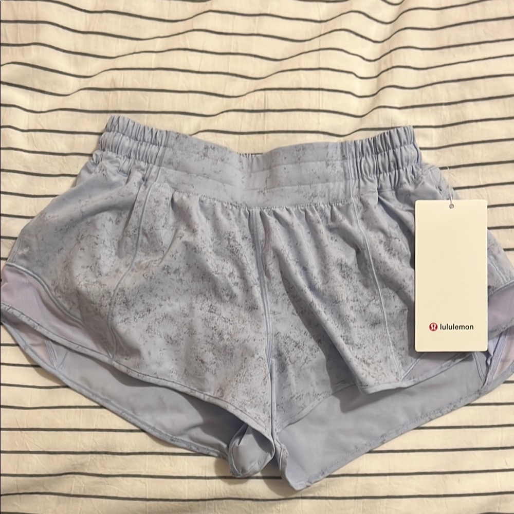 Lululemon Athletica Gray Athletic Shorts Lightweight Elastic Waist